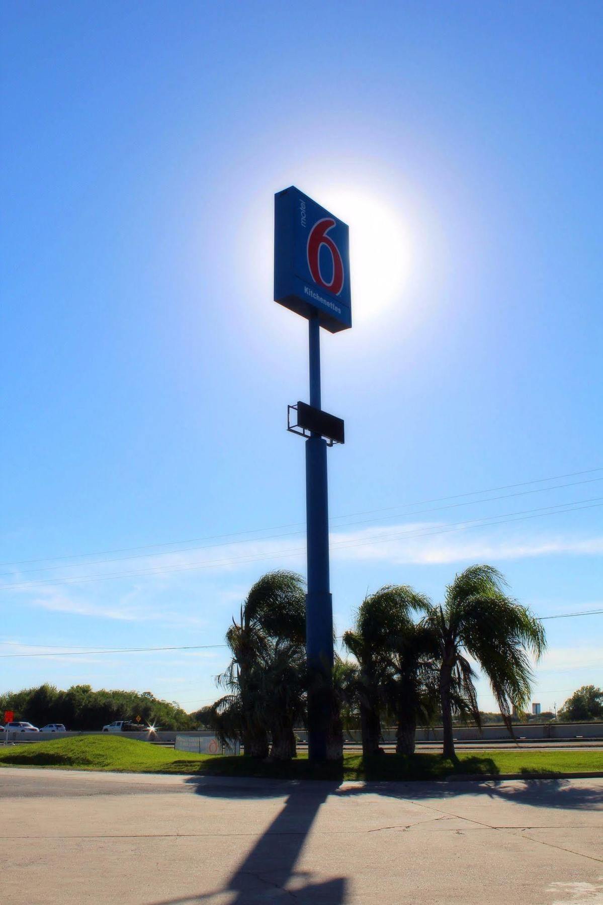 Motel 6-Winnie, Tx エクステリア 写真