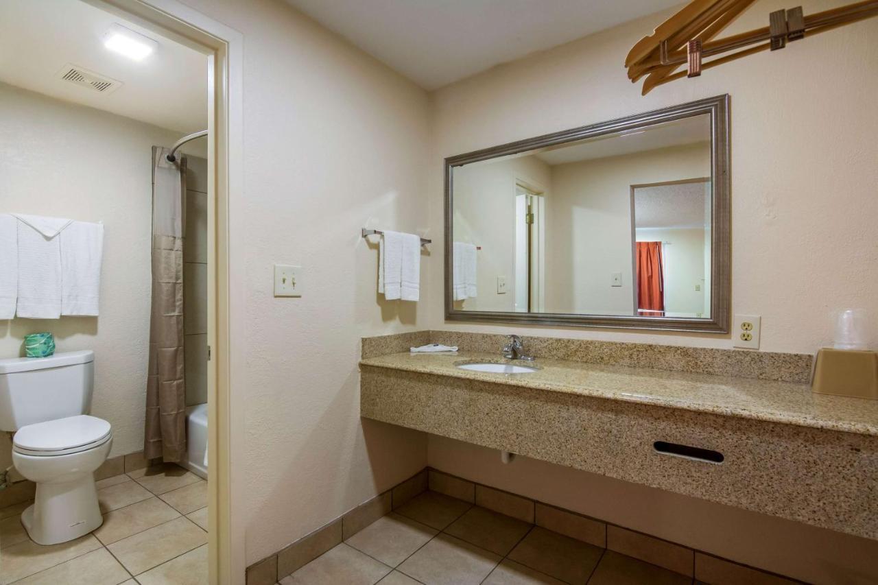 Motel 6-Winnie, Tx エクステリア 写真