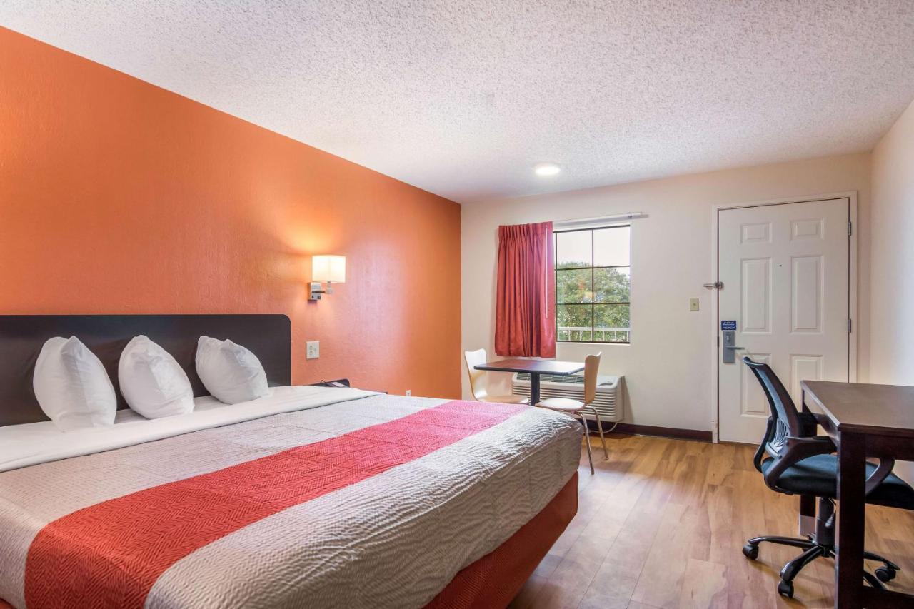 Motel 6-Winnie, Tx エクステリア 写真